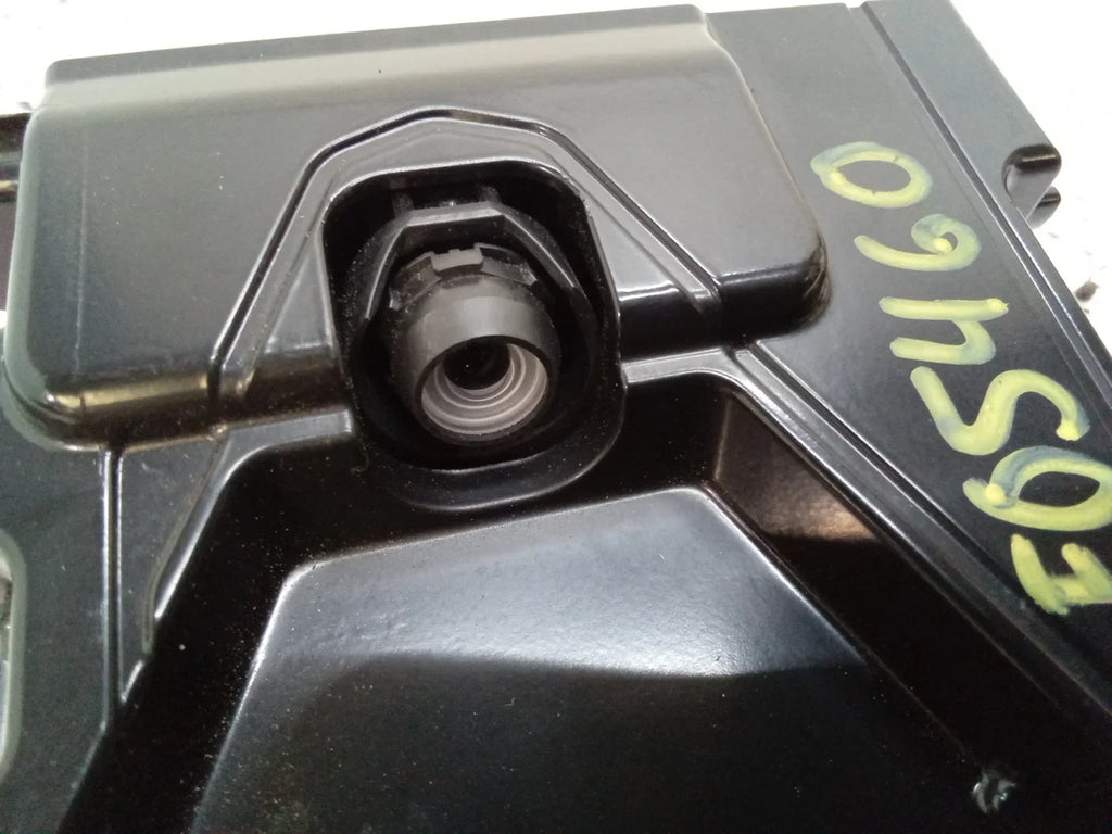 OEM Front Departure Camera 8646C-47031 Windshield Lane Pre-Owned (Good) Warning Prius 2017 Toyota